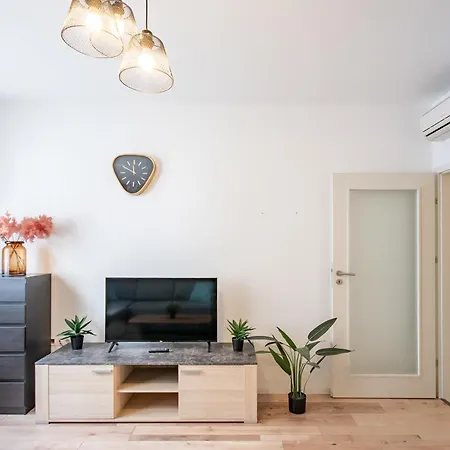 Very - Modern - Easy Sleep Apartman